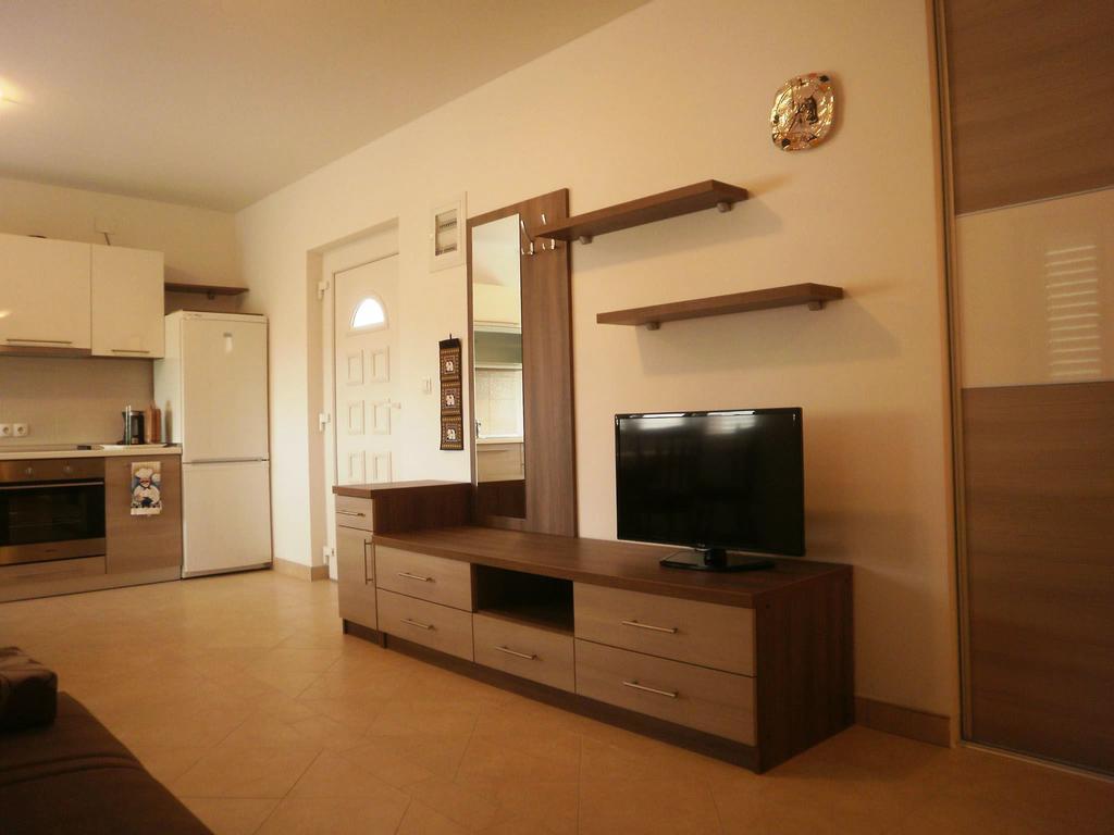 Apartments Lana And Lili プレコ 部屋 写真